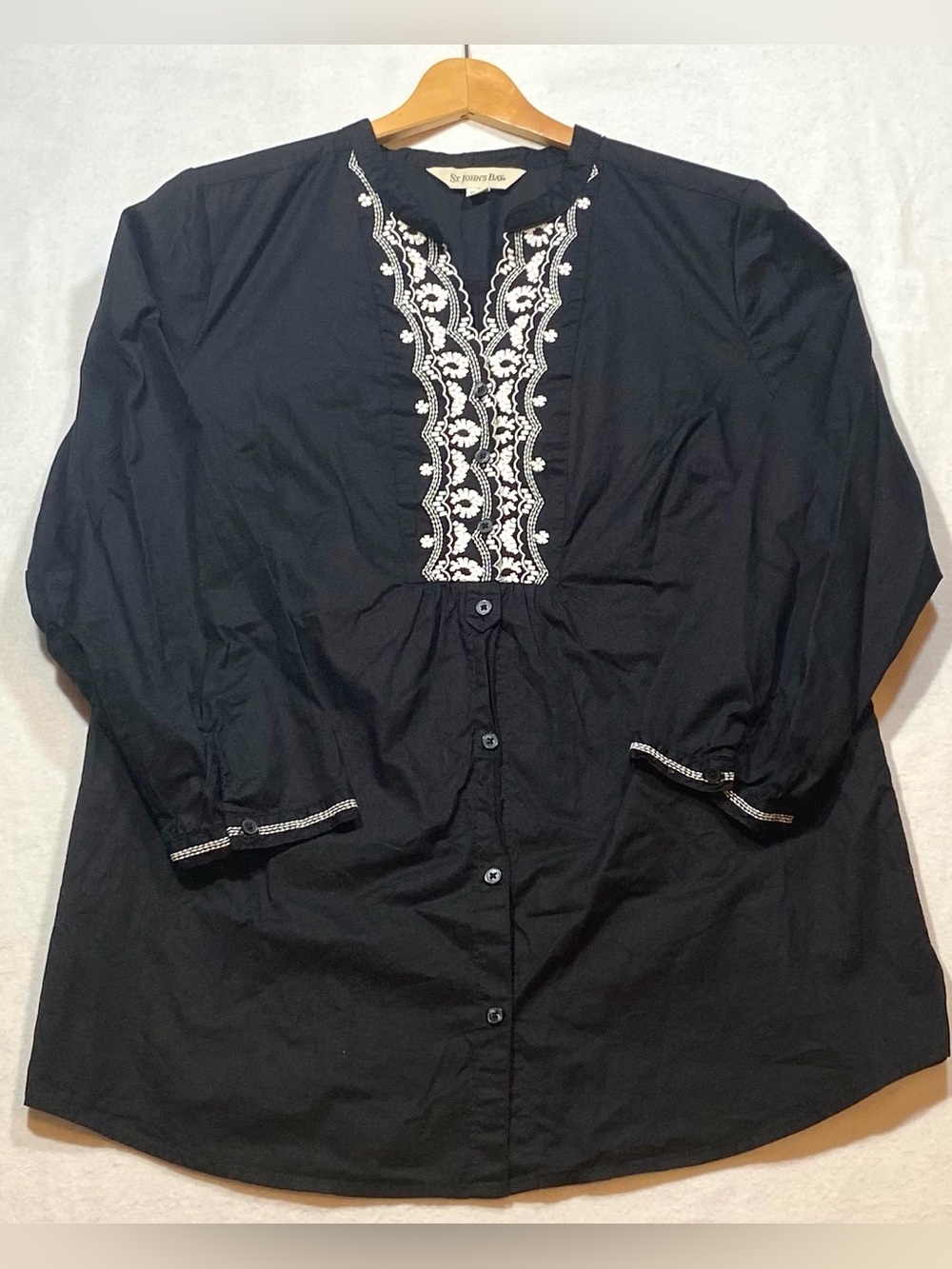St John’s Bay Women's Large Black Embroidered V-Neck 100% Cotton Boho Blouse